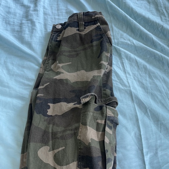 Camo cargo pants - Picture 2 of 3